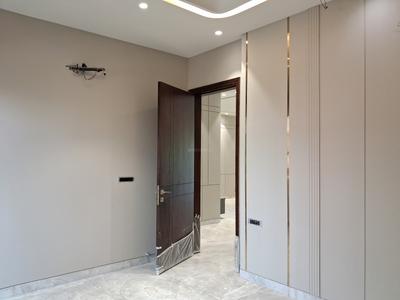 Bedroom Image of 1800 Sq.ft 3 BHK Builder Floor for sale in Paschim Vihar New Delhi for Rs. 34500000