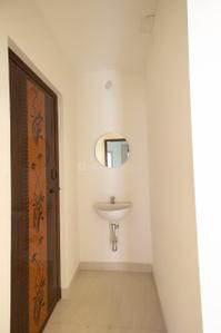 Image of 1000 Sq.ft 3 BHK Apartment / Flat for sale in Pozhichalur, Chennai for Rs. 6900000