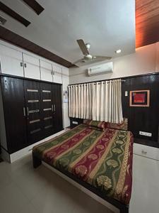 Bedroom Image of 1600 Sq.ft 3 BHK Apartment / Flat for sale in L.P.Savani Surat for Rs. 6250000