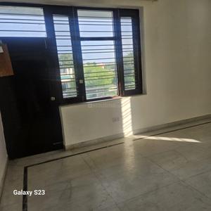 Bedroom Image of 2800 Sq.ft 4 BHK Builder Floor for rent in Unitech Residency Greens, Sector 46 Gurgaon for Rs. 75000