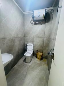 Bathroom Image of 500 Sq.ft 1 BHK Apartment / Flat for rent in Mahadevapura Bengaluru for Rs. 30000