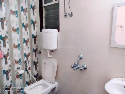Bathroom Image of 970 Sq.ft 2 BHK Apartment / Flat for rent in Om Paraiso, Padle Gaon Thane for Rs. 22000