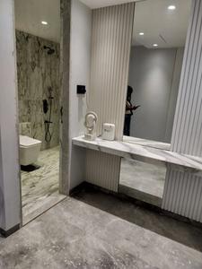 Bathroom Image of 2000 Sq.ft 3 BHK Apartment / Flat for sale in Godrej Five Gardens, Matunga East Mumbai for Rs. 97500000