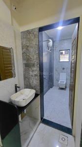 Bathroom Image of 500 Sq.ft 1 BHK Independent House for rent in Khandve Nagar Pune for Rs. 16000