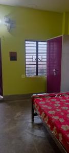 Bedroom Image of 500 Sq.ft 1 RK Independent House for rent in Paschim Putiary Kolkata for Rs. 10000