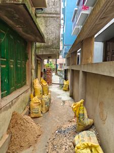 Balcony Image of 1700 Sq.ft 2 BHK Independent House for rent in Teghoria Kolkata for Rs. 20000