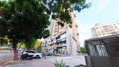 Image of 1811 Sq.ft 3 BHK Apartment / Flat for sale in Bodakdev, Ahmedabad for Rs. 17200000