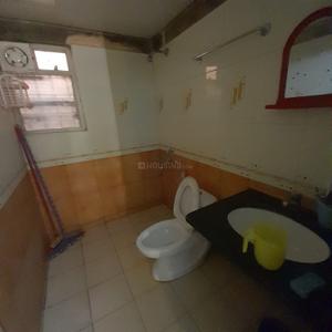 Bathroom Image of 1846 Sq.ft 3 BHK Apartment / Flat for rent in Esteem Enclave, Bilekahalli Bengaluru for Rs. 65000