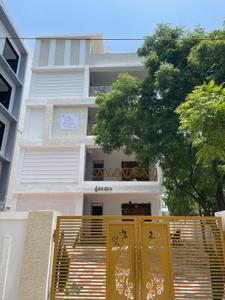 2 BHK Semi Furnished Flat