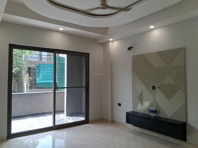 Bedroom Image of 2250 Sq.ft 4 BHK Builder Floor for sale in Paschim Vihar New Delhi for Rs. 46000000