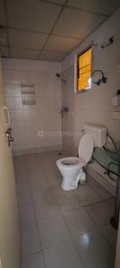 Bathroom Image of 1275 Sq.ft 2 BHK Apartment / Flat for rent in Gaurs Gaur Global Village, Crossings Republik Ghaziabad for Rs. 18000