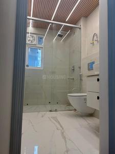Bathroom Image of 1486 Sq.ft 3.5 BHK Apartment / Flat for sale in Nirala Greenshire Phase II, Noida Extension Greater Noida for Rs. 28400000
