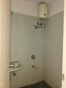 Common Bathroom Image of 1098 Sq.ft 2.5 BHK Apartment / Flat for sale in Lodha Casa Rio, Palava Phase 1 Thane for Rs. 7000000