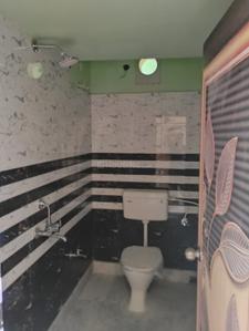 Bathroom Image of 630 Sq.ft 2 BHK Apartment / Flat for sale in Airport Gate no. 1 Kolkata for Rs. 2400000