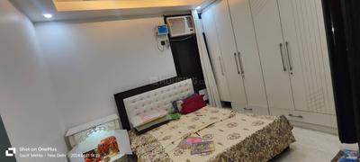 Bedroom Image of 1800 Sq.ft 3 BHK Apartment / Flat for sale in RWA Saket Block J, Saket New Delhi for Rs. 35000000