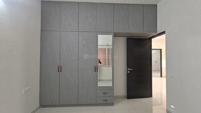 Bedroom Image of 1550 Sq.ft 2.5 BHK Apartment / Flat for rent in Rajapushpa Imperia, Tellapur Sangareddy for Rs. 50000