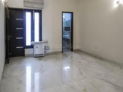 Bedroom Image of 3375 Sq.ft 3 BHK Builder Floor for rent in Jor Bagh New Delhi for Rs. 400000