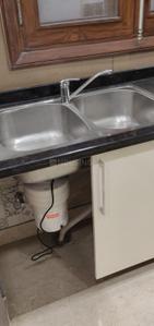 Kitchen Image of 1800 Sq.ft 3 BHK Builder Floor for rent in Gulmohar Park New Delhi for Rs. 175000