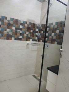 Bathroom Image of 3500 Sq.ft 4 BHK Builder Floor for rent in Sector 46 Gurgaon for Rs. 100000