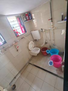Bathroom Image of 600 Sq.ft 1 BHK Apartment / Flat for rent in Kalyan West Kalyan for Rs. 13000
