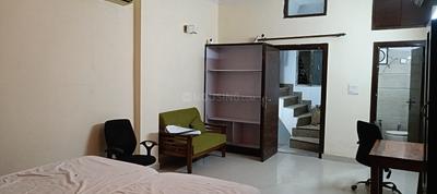 Bedroom Image of 680 Sq.ft 1 RK Independent House for rent in Safdarjung Enclave New Delhi for Rs. 25000