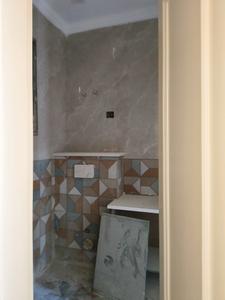 Common Bathroom Image of 1350 Sq.ft 3 BHK Builder Floor for sale in Indirapuram Ghaziabad for Rs. 17000000