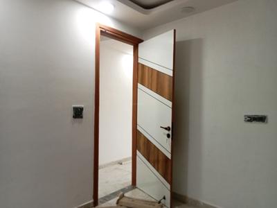 Bedroom Image of 1000 Sq.ft 3 BHK Builder Floor for sale in Govindpuri New Delhi for Rs. 7500000