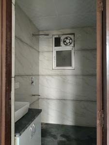 Common Bathroom Image of 1095 Sq.ft 2 BHK Apartment / Flat for sale in Devla Greater Noida for Rs. 3610077