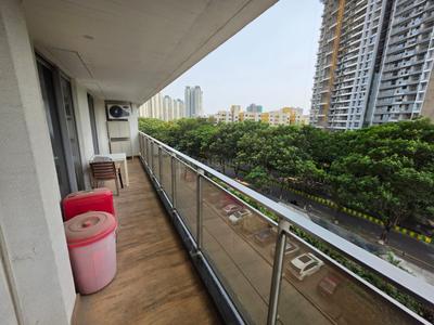 Balcony Image of 1500 Sq.ft 3 BHK Apartment / Flat for sale in Amanora Gateway Towers, Hadapsar Pune for Rs. 32000000