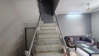 Image of 3600 Sq.ft 4 BHK Independent House for rent in Thaltej, Ahmedabad for Rs. 80000