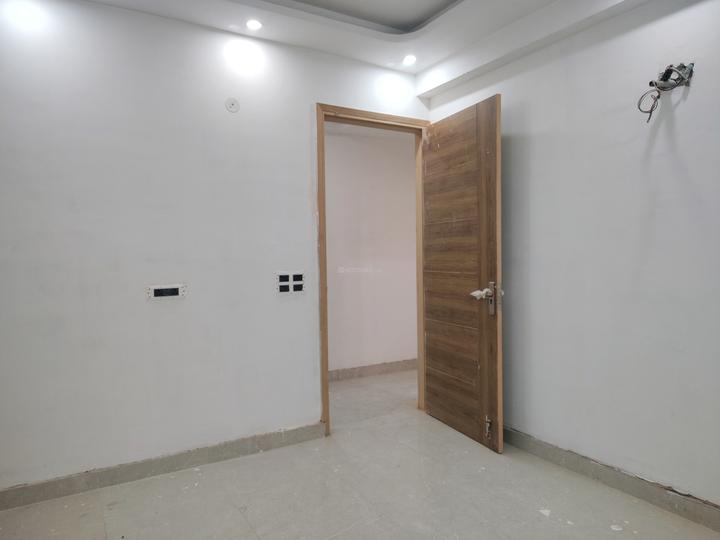 Sk Building  Main Image 1