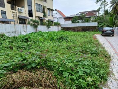Image of 4355 Sq.ft Residential Plot / Land for sale in Maradu, Kochi for Rs. 13500000