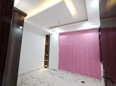 Bedroom Image of 1050 Sq.ft 2 BHK Apartment / Flat for sale in SAP Homes, Sector 73 Noida for Rs. 4500000