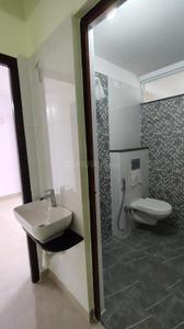 Bathroom Image of 1300 Sq.ft 2 BHK Apartment / Flat for rent in Raghukul Silver Paradise, Manish Nagar Nagpur for Rs. 19000