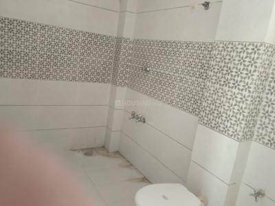 Bathroom Image of 2250 Sq.ft 4.5 BHK Penthouse for sale in Bhayli Vadodara for Rs. 5500000