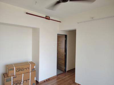 Bedroom Image of 900 Sq.ft 2 BHK Apartment / Flat for rent in Terraform Iris, Kasarvadavali Thane for Rs. 18500
