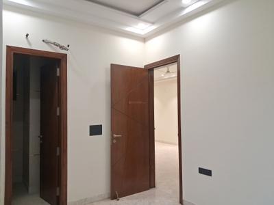 Bedroom Image of 1350 Sq.ft 3 BHK Builder Floor for sale in Paschim Vihar New Delhi for Rs. 25000000