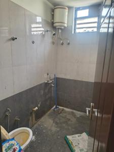 Bathroom Image of 1050 Sq.ft 2 BHK Apartment / Flat for rent in Bawadiya Kalan Bhopal for Rs. 14000