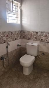 Bathroom Image of 650 Sq.ft 1 BHK Builder Floor for rent in HSR Layout Bengaluru for Rs. 29000