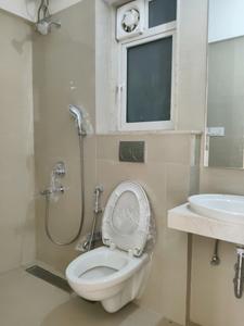 Common Bathroom Image of 755 Sq.ft 2 BHK Apartment / Flat for sale in L And T Rejuve 360 Tower A, Mulund West Mumbai for Rs. 22300000