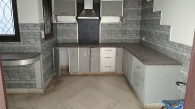 Kitchen Image of 1736 Sq.ft 3 BHK Builder Floor for rent in Sector 50 Noida for Rs. 42500
