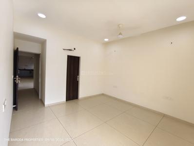 Bedroom Image of 2800 Sq.ft 3 BHK Apartment / Flat for sale in Akota Vadodara for Rs. 13500000