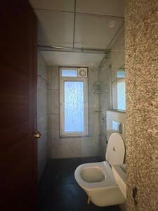 Image of 1670 Sq.ft 4 BHK Apartment / Flat for rent in Shivaji Nagar, Pune for Rs. 100000