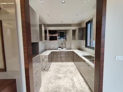Kitchen Image of 1620 Sq.ft 3 BHK Builder Floor for sale in Surajmal Vihar New Delhi for Rs. 32500000