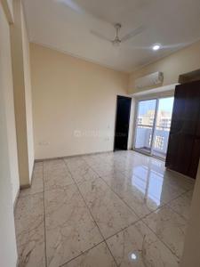 Bedroom Image of 3299 Sq.ft 4 BHK Apartment / Flat for rent in Dasnac Burj, Sector 75 Noida for Rs. 100000