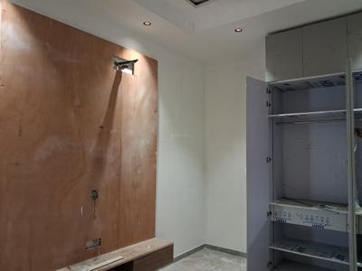 Bedroom Image of 1800 Sq.ft 3 BHK Builder Floor for sale in Paschim Vihar New Delhi for Rs. 34000000