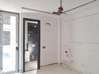 Bedroom Image of 1724 Sq.ft 3 BHK Apartment / Flat for sale in Vantara Elite Luxury Homes by Vantara Builders And Promotors, Sector 102 Noida for Rs. 8900000