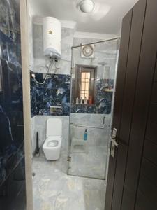 Bathroom Image of 1800 Sq.ft 3 BHK Duplex for sale in Alaknanda New Delhi for Rs. 39800000