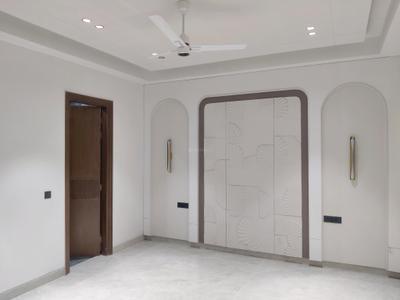 Bedroom Image of 3000 Sq.ft 3 BHK Builder Floor for rent in DLF City Phase 1, DLF Phase 1 Gurgaon for Rs. 100000