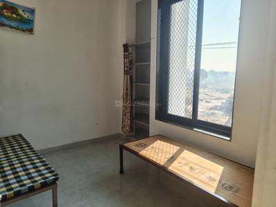 Bedroom Image of 900 Sq.ft 2 BHK Builder Floor for rent in Samrathpura Rural Sikar for Rs. 10000
